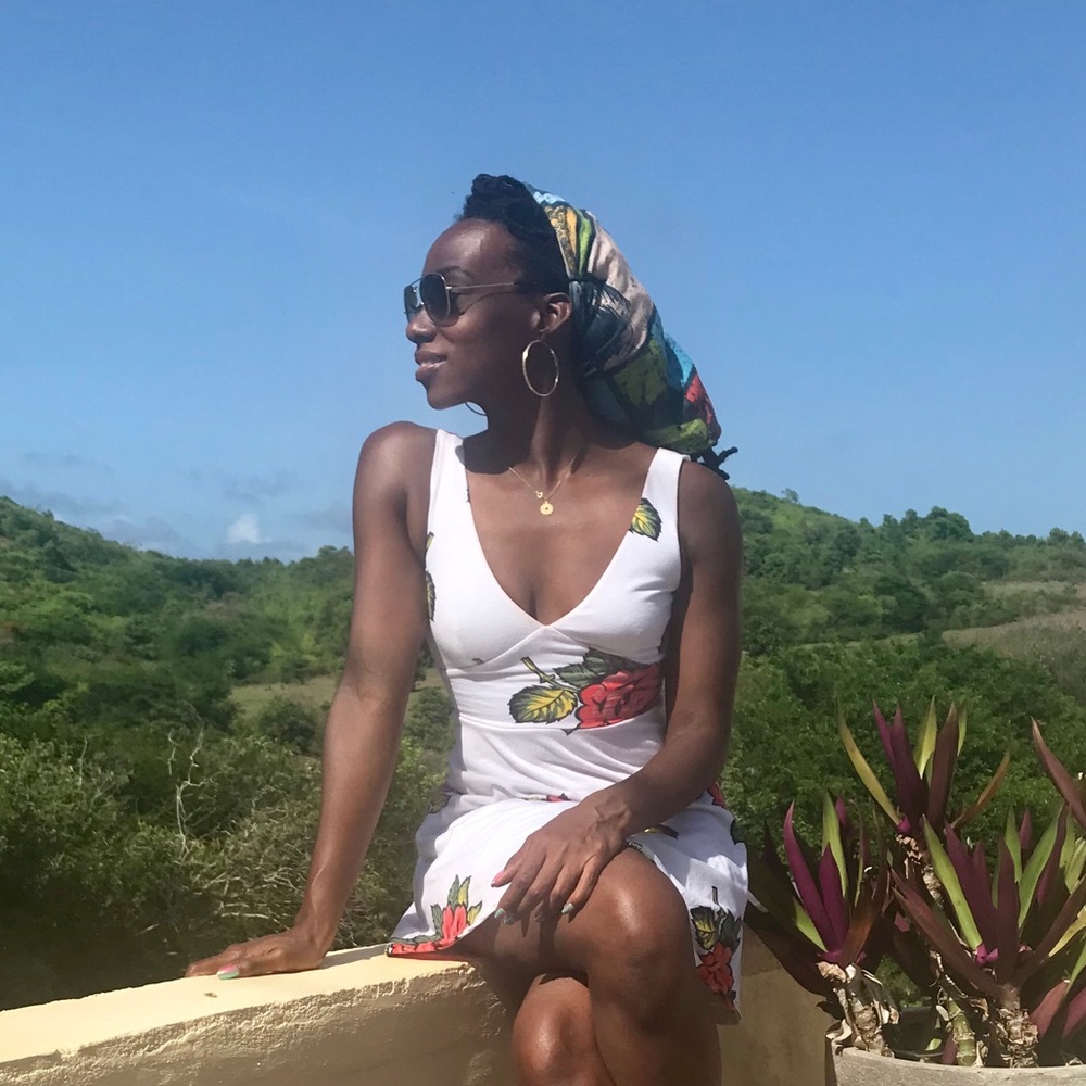 Meet your Posher, Noelle-victoria